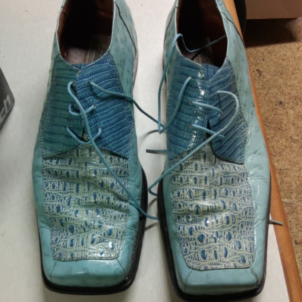 Blue Textured Oxfords with Square Toe